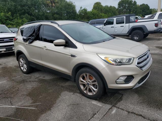 Photo 3 VIN: 1FMCU0GD8HUB65000 - FORD ESCAPE SE 