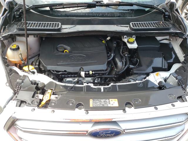 Photo 6 VIN: 1FMCU0GD8HUB77602 - FORD ESCAPE SE 