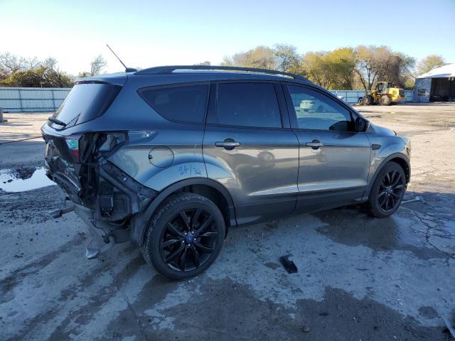 Photo 2 VIN: 1FMCU0GD8HUC10128 - FORD ESCAPE 