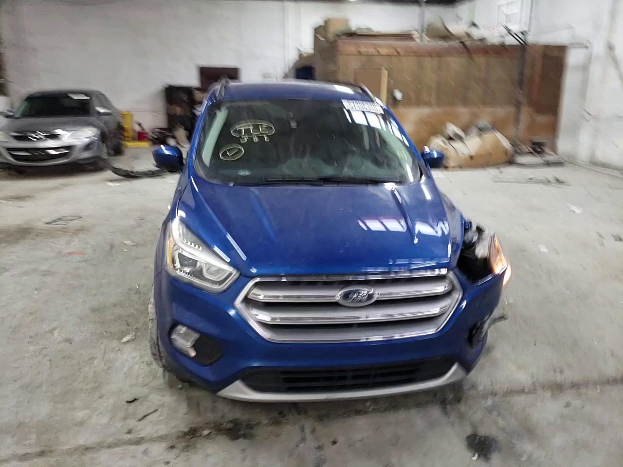 Photo 10 VIN: 1FMCU0GD8HUC22781 - FORD ESCAPE SE 