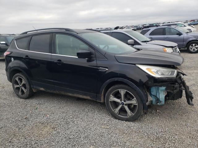 Photo 3 VIN: 1FMCU0GD8HUC62990 - FORD ESCAPE SE 