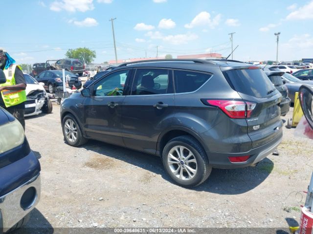 Photo 2 VIN: 1FMCU0GD8HUC72418 - FORD ESCAPE 