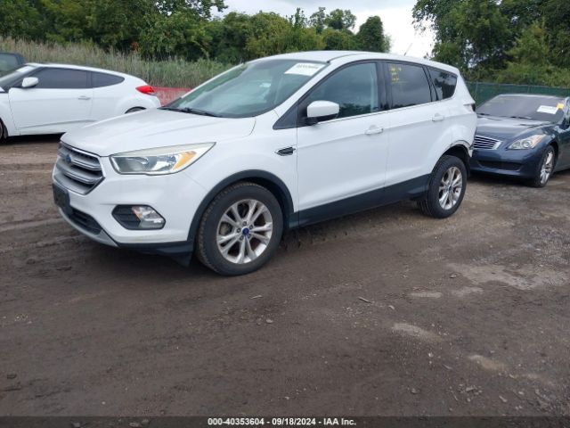 Photo 1 VIN: 1FMCU0GD8HUC81670 - FORD ESCAPE 