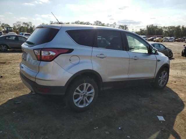 Photo 2 VIN: 1FMCU0GD8HUE03864 - FORD ESCAPE SE 