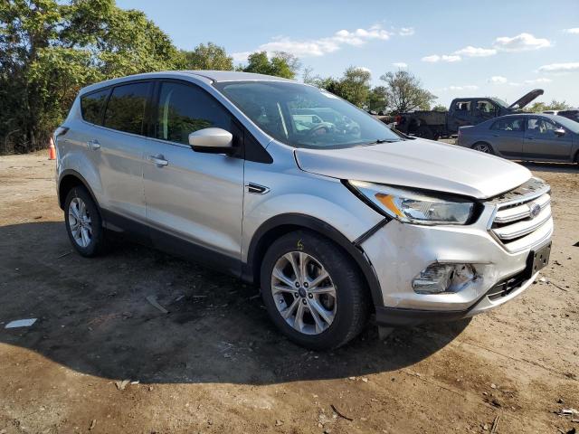 Photo 3 VIN: 1FMCU0GD8HUE03864 - FORD ESCAPE SE 