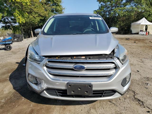 Photo 4 VIN: 1FMCU0GD8HUE03864 - FORD ESCAPE SE 