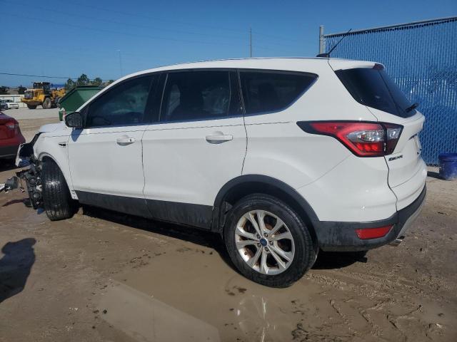 Photo 1 VIN: 1FMCU0GD8HUE43751 - FORD ESCAPE SE 