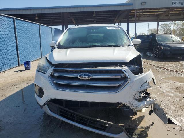 Photo 4 VIN: 1FMCU0GD8HUE43751 - FORD ESCAPE SE 