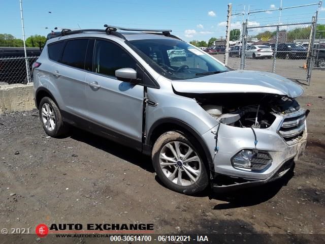 Photo 3 VIN: 1FMCU0GD8JUA35479 - FORD ESCAPE 