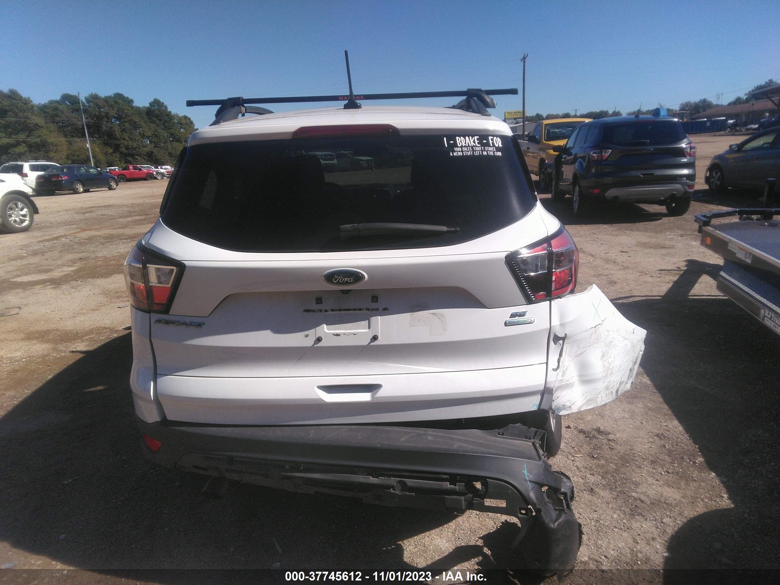 Photo 15 VIN: 1FMCU0GD8JUA38544 - FORD ESCAPE 