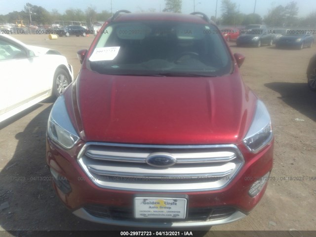 Photo 5 VIN: 1FMCU0GD8JUC16954 - FORD ESCAPE 