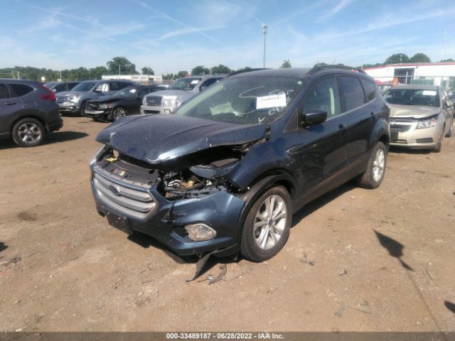 Photo 1 VIN: 1FMCU0GD8JUC47055 - FORD ESCAPE 