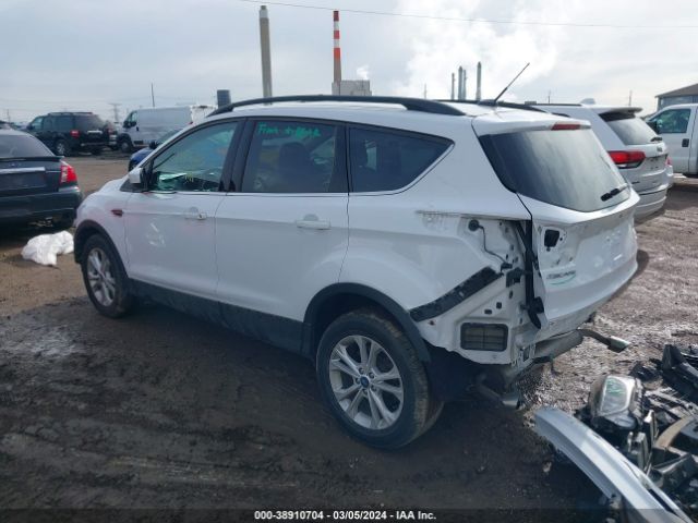 Photo 2 VIN: 1FMCU0GD8JUD60939 - FORD ESCAPE 