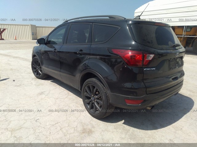 Photo 2 VIN: 1FMCU0GD8KUA56012 - FORD ESCAPE 