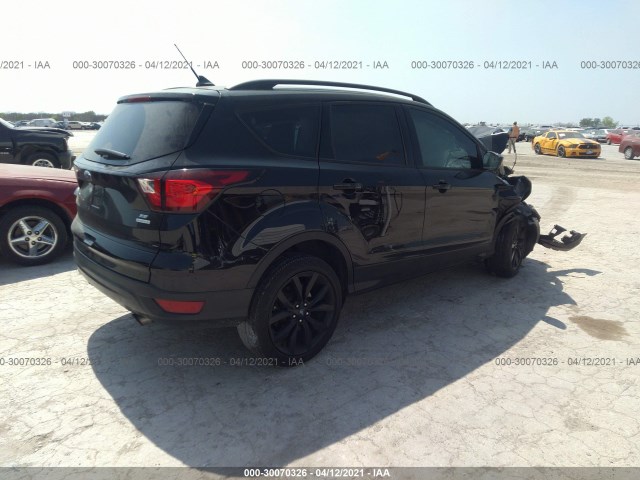 Photo 3 VIN: 1FMCU0GD8KUA56012 - FORD ESCAPE 