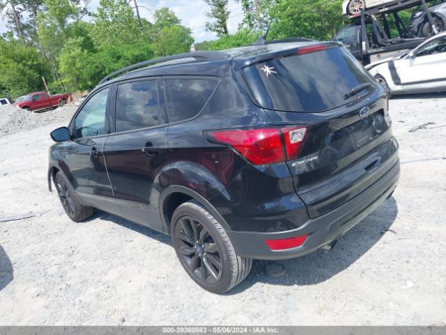 Photo 2 VIN: 1FMCU0GD8KUB80474 - FORD ESCAPE 