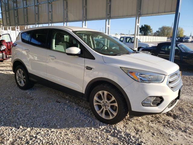 Photo 3 VIN: 1FMCU0GD9HUA81610 - FORD ESCAPE SE 