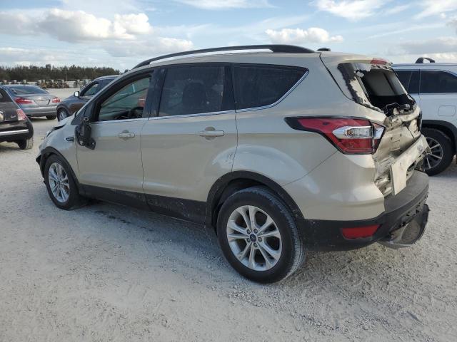 Photo 1 VIN: 1FMCU0GD9HUB01323 - FORD ESCAPE SE 