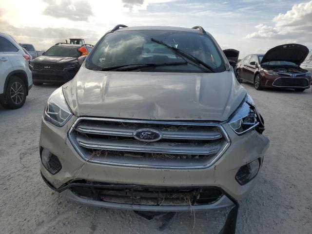 Photo 4 VIN: 1FMCU0GD9HUB01323 - FORD ESCAPE SE 