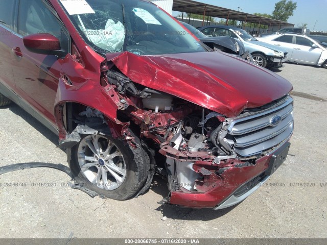 Photo 5 VIN: 1FMCU0GD9HUB21412 - FORD ESCAPE 