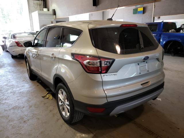 Photo 2 VIN: 1FMCU0GD9HUB37223 - FORD ESCAPE SE 