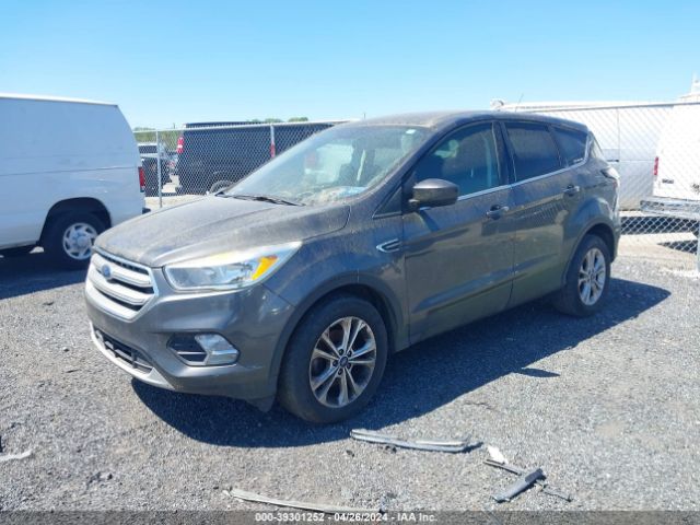 Photo 1 VIN: 1FMCU0GD9HUB48500 - FORD ESCAPE 