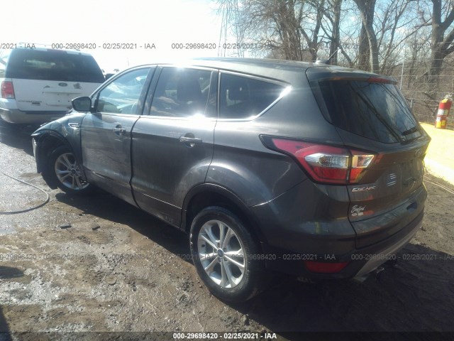 Photo 2 VIN: 1FMCU0GD9HUB77687 - FORD ESCAPE 