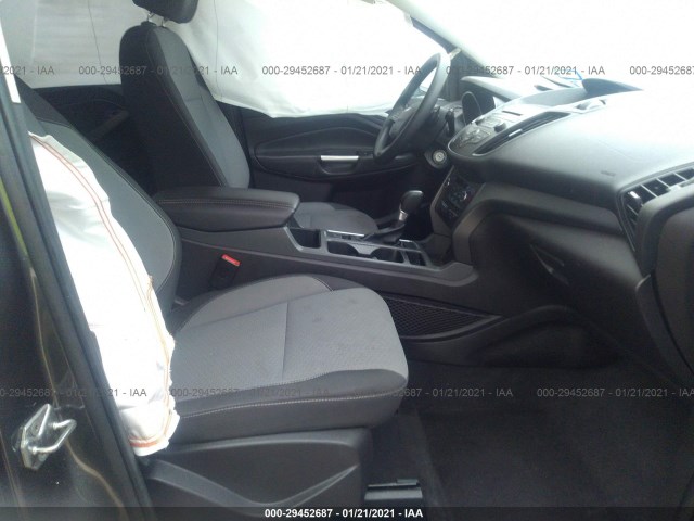 Photo 4 VIN: 1FMCU0GD9HUC24801 - FORD ESCAPE 