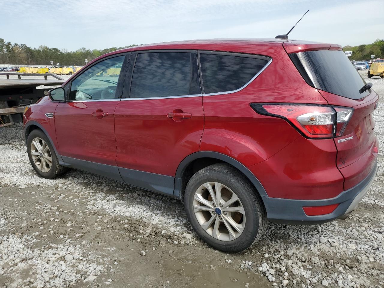 Photo 1 VIN: 1FMCU0GD9HUC42473 - FORD ESCAPE 