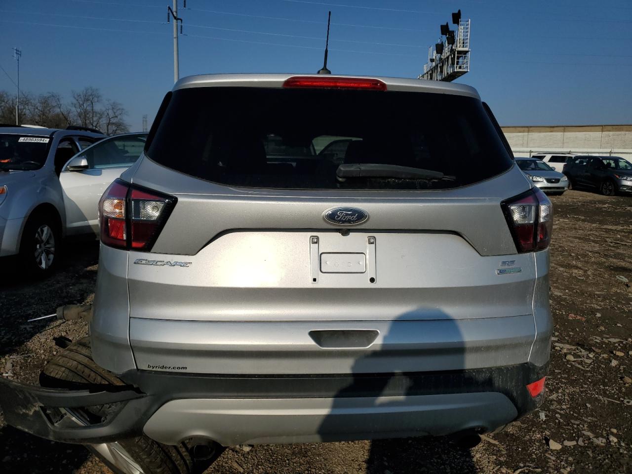 Photo 5 VIN: 1FMCU0GD9HUC59743 - FORD ESCAPE 