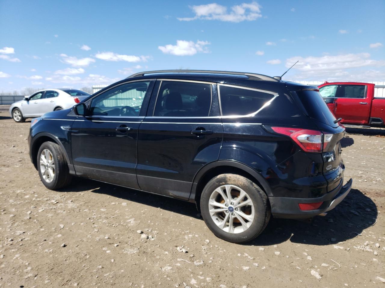 Photo 1 VIN: 1FMCU0GD9HUC63999 - FORD ESCAPE 