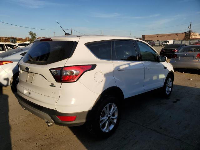 Photo 2 VIN: 1FMCU0GD9HUC71472 - FORD ESCAPE SE 