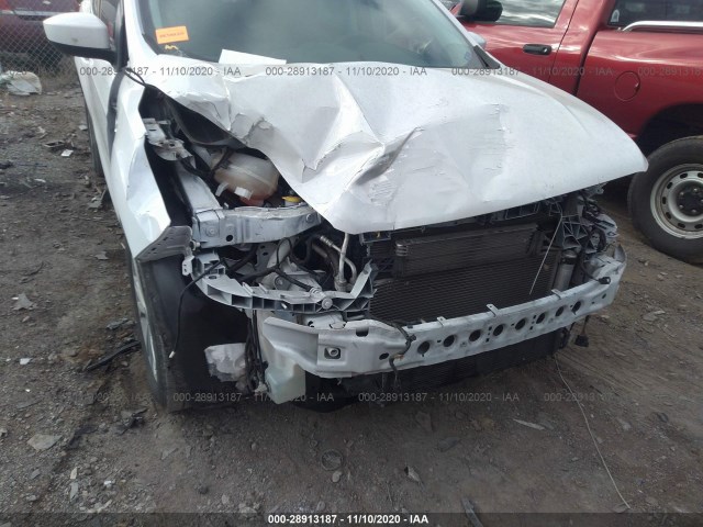 Photo 5 VIN: 1FMCU0GD9HUD78571 - FORD ESCAPE 