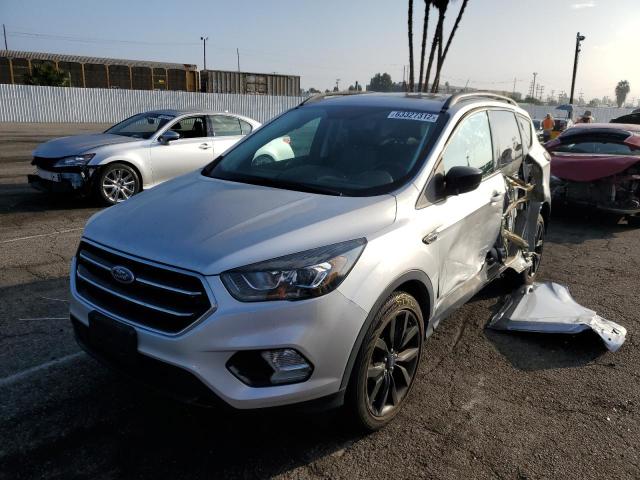 Photo 1 VIN: 1FMCU0GD9HUE36842 - FORD ESCAPE SE 