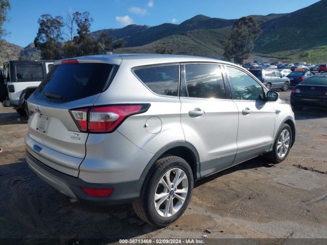 Photo 3 VIN: 1FMCU0GD9HUE39966 - FORD ESCAPE 