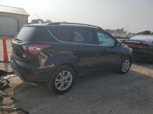 Photo 2 VIN: 1FMCU0GD9JUA18626 - FORD ESCAPE SE 