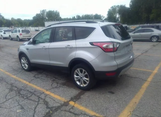 Photo 2 VIN: 1FMCU0GD9JUA90751 - FORD ESCAPE 