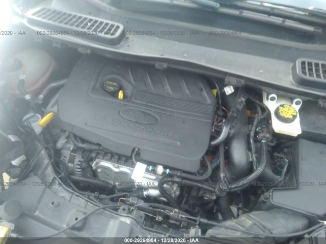 Photo 9 VIN: 1FMCU0GD9JUB81762 - FORD ESCAPE 