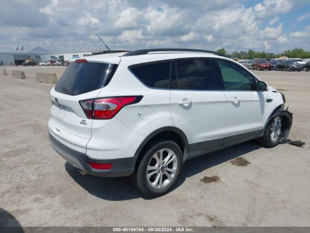 Photo 3 VIN: 1FMCU0GD9JUB95144 - FORD ESCAPE 