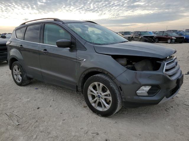 Photo 3 VIN: 1FMCU0GD9JUC34301 - FORD ESCAPE SE 