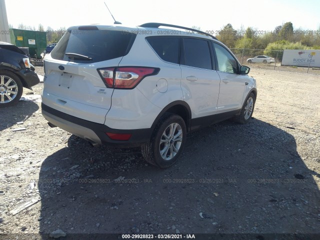 Photo 3 VIN: 1FMCU0GD9JUC77035 - FORD ESCAPE 