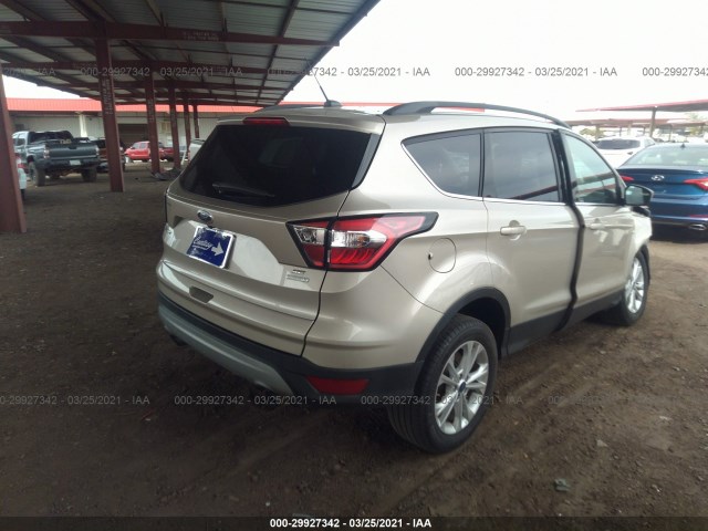 Photo 3 VIN: 1FMCU0GD9JUD07912 - FORD ESCAPE 