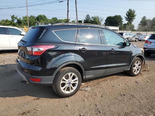 Photo 2 VIN: 1FMCU0GD9JUD13130 - FORD ESCAPE SE 