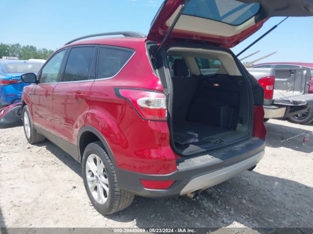 Photo 2 VIN: 1FMCU0GD9JUD16853 - FORD ESCAPE 