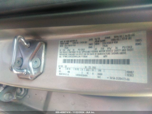 Photo 8 VIN: 1FMCU0GD9KUA11564 - FORD ESCAPE 