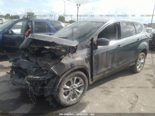 Photo 1 VIN: 1FMCU0GD9KUA17462 - FORD ESCAPE 