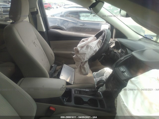 Photo 4 VIN: 1FMCU0GD9KUA17462 - FORD ESCAPE 