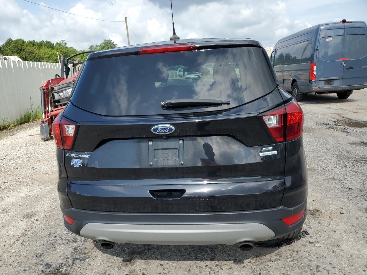 Photo 5 VIN: 1FMCU0GD9KUB26097 - FORD ESCAPE 