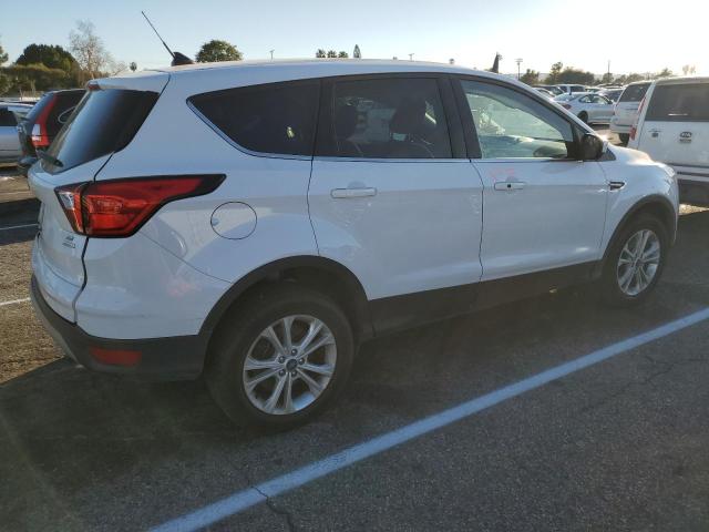 Photo 2 VIN: 1FMCU0GD9KUB28254 - FORD ESCAPE SE 