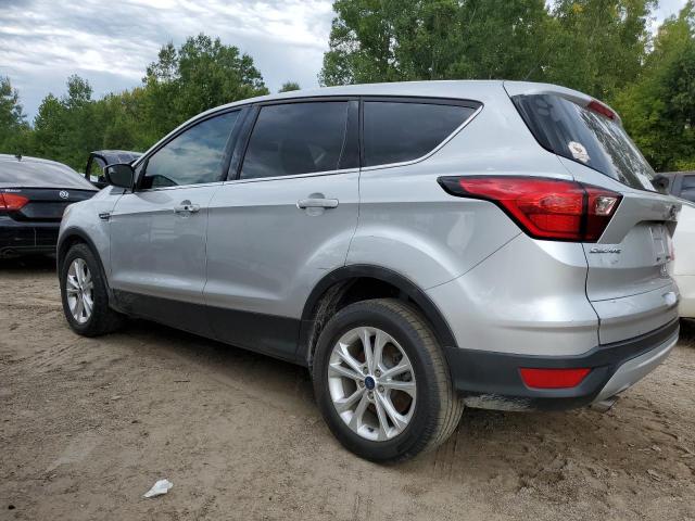 Photo 1 VIN: 1FMCU0GD9KUB29811 - FORD ESCAPE 